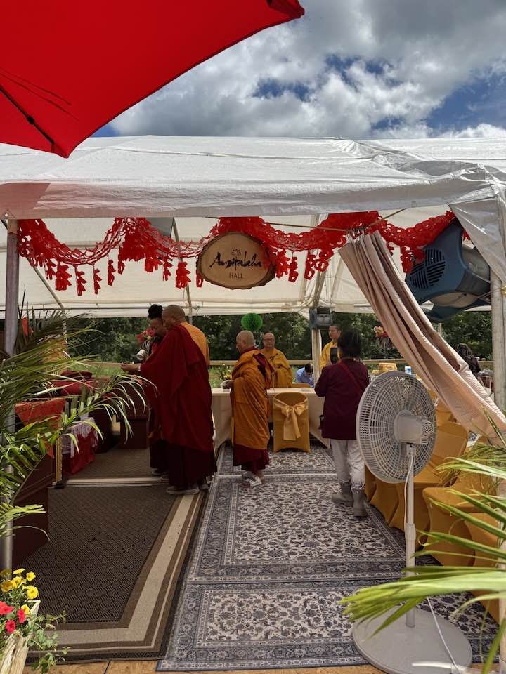 Pháp Hội Quán Đảnh Phật A Di Đà và An Vị Tôn Tượng Guru Rinpoche tại Việt Nam Phật Học Viện (The Dharma Institute)